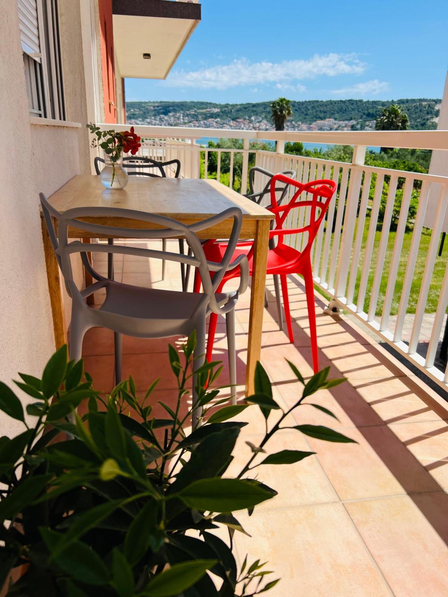 Apartments Zora Trogir Eksteriør billede