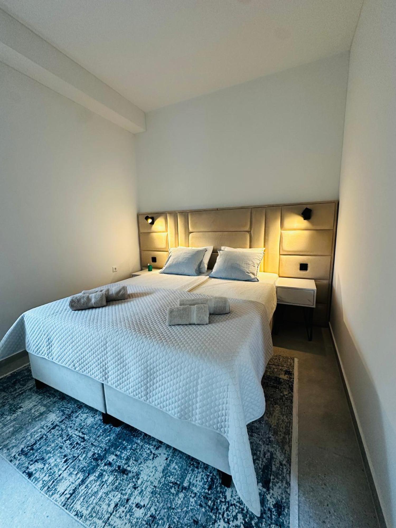 Apartments Zora Trogir Eksteriør billede